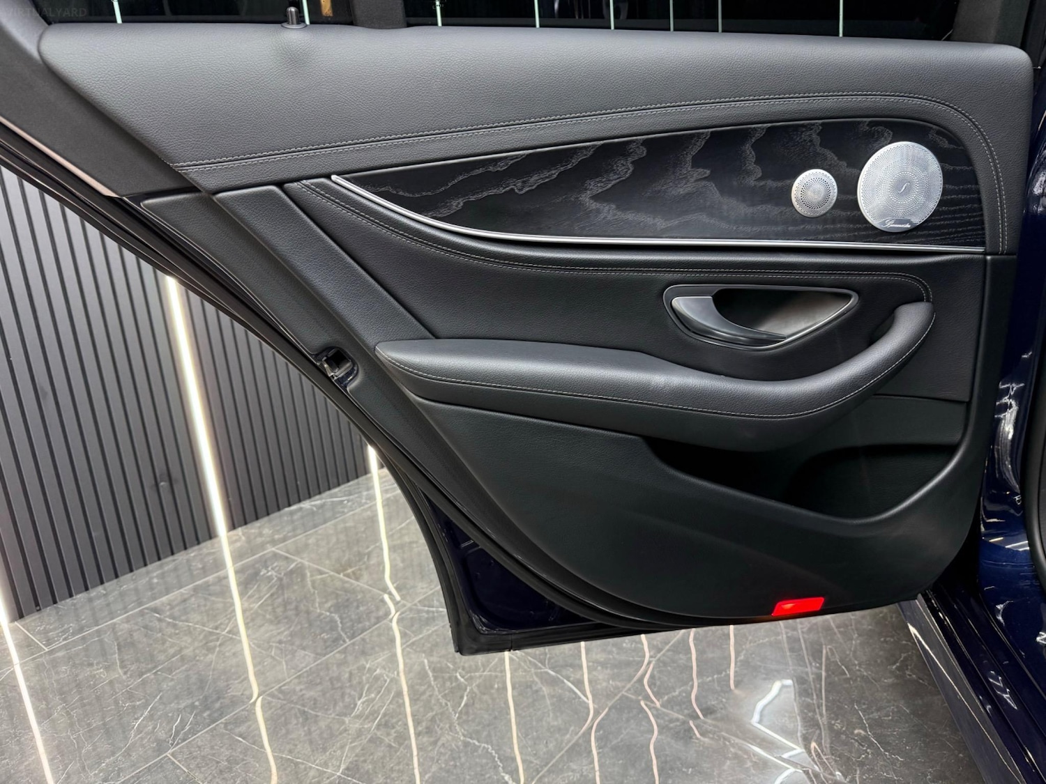 Used Mercedes-Benz E Class 2020 for sale - 76692924: Photo 33