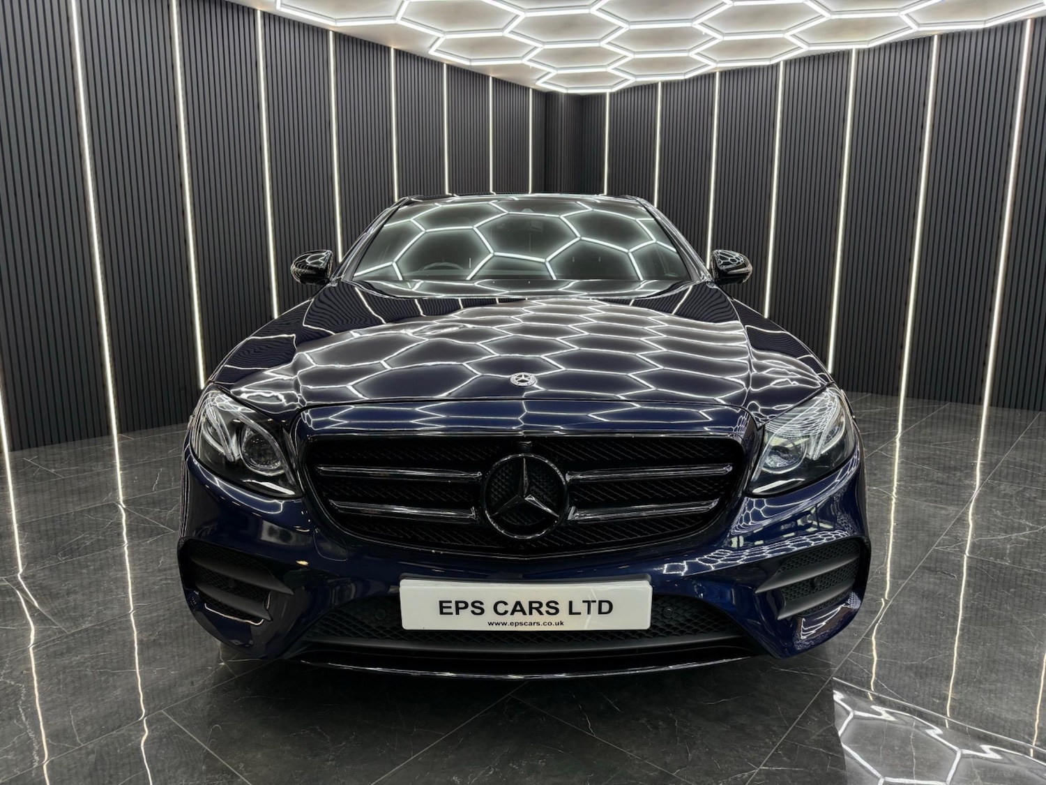 Used Mercedes-Benz E Class 2020 for sale - 76692924: Photo 4