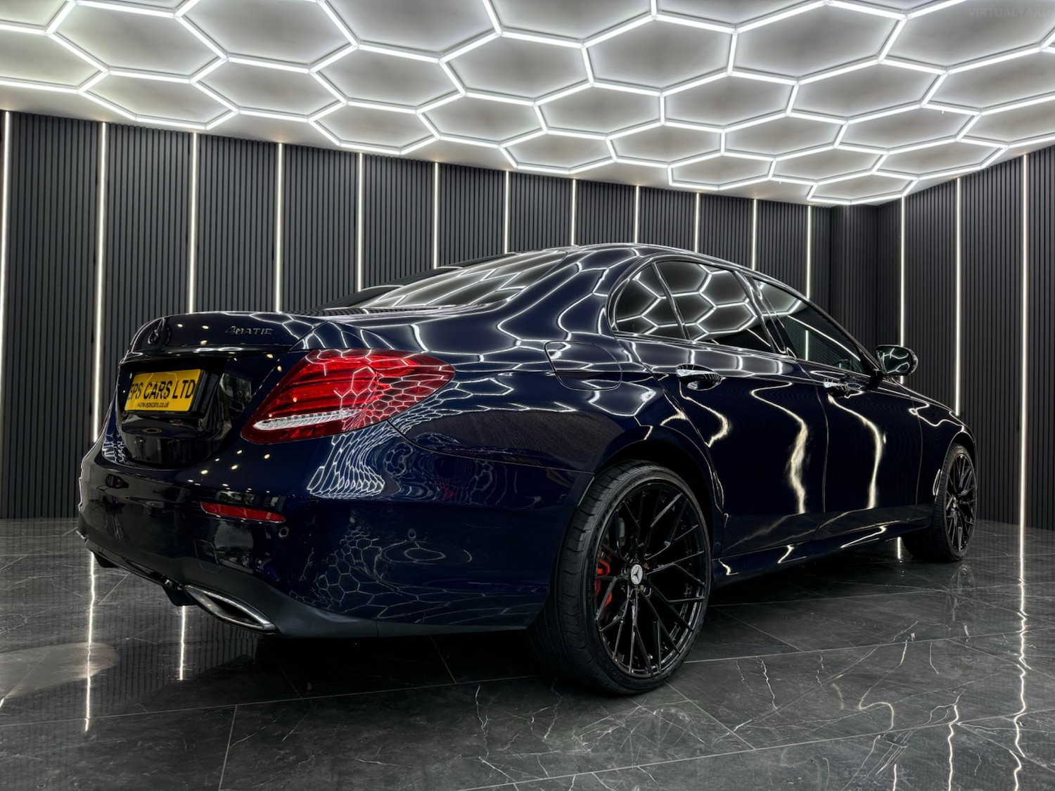 Used Mercedes-Benz E Class 2020 for sale - 76692924: Photo 6