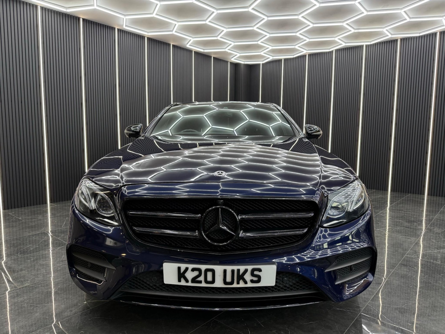 Used Mercedes-Benz E Class 2020 for sale - 76692924: Photo 8