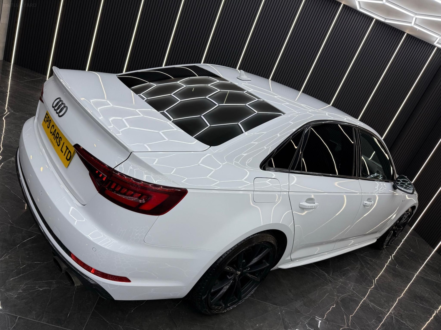 Used Audi A4 2017 for sale - 77296559: Photo 7