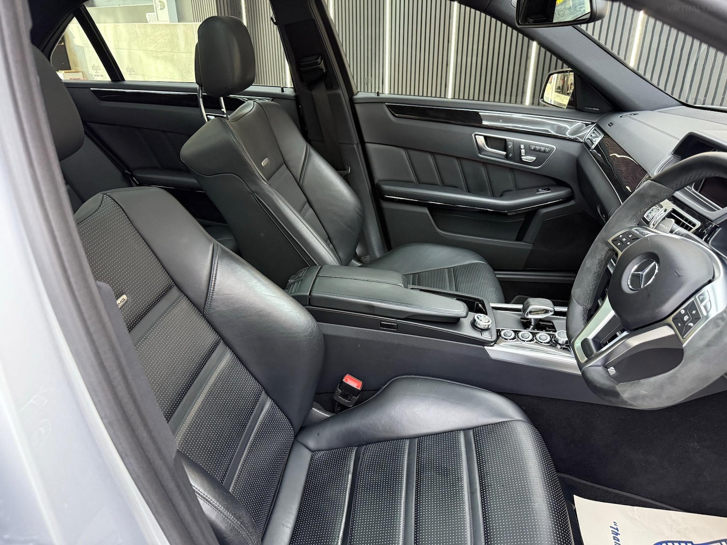 Used Mercedes-Benz E Class 2015 for sale - 76957068: Photo 16