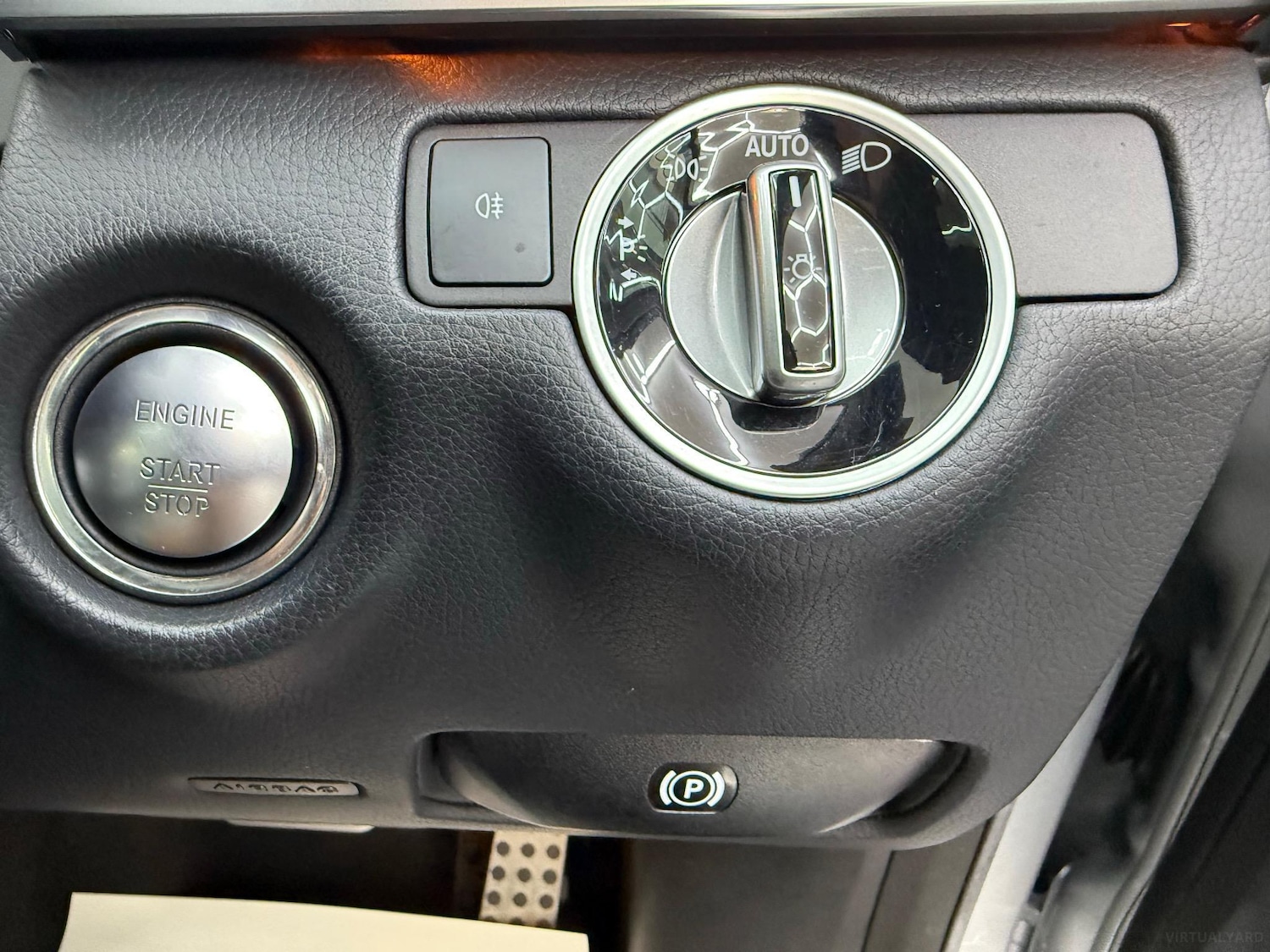 Used Mercedes-Benz E Class 2015 for sale - 76957068: Photo 19