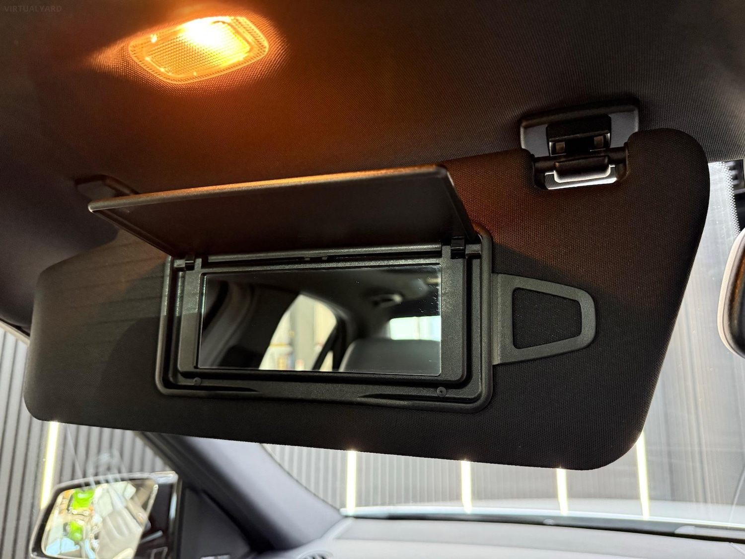 Used Mercedes-Benz E Class 2015 for sale - 76957068: Photo 39