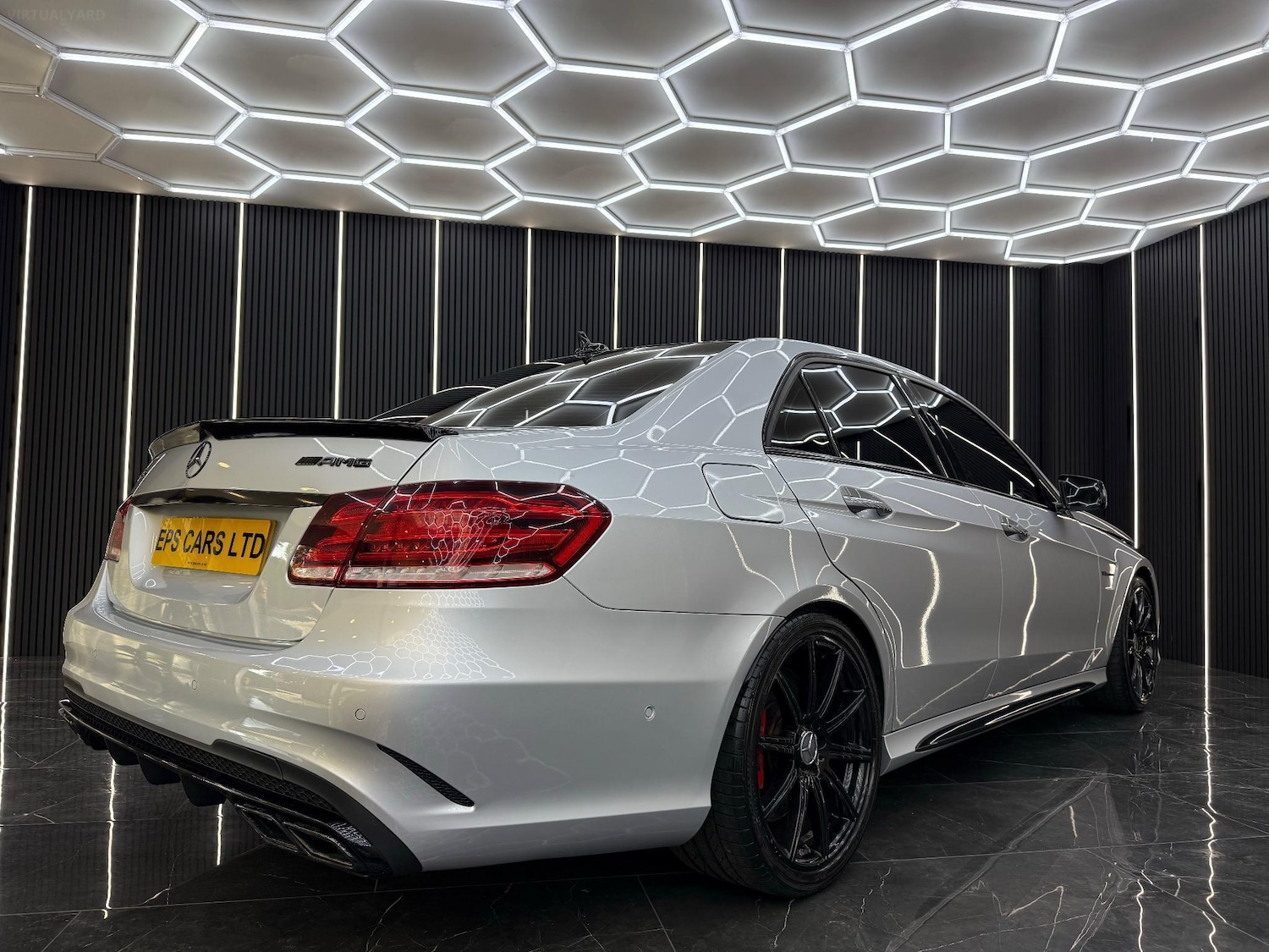 Used Mercedes-Benz E Class 2015 for sale - 76957068: Photo 6