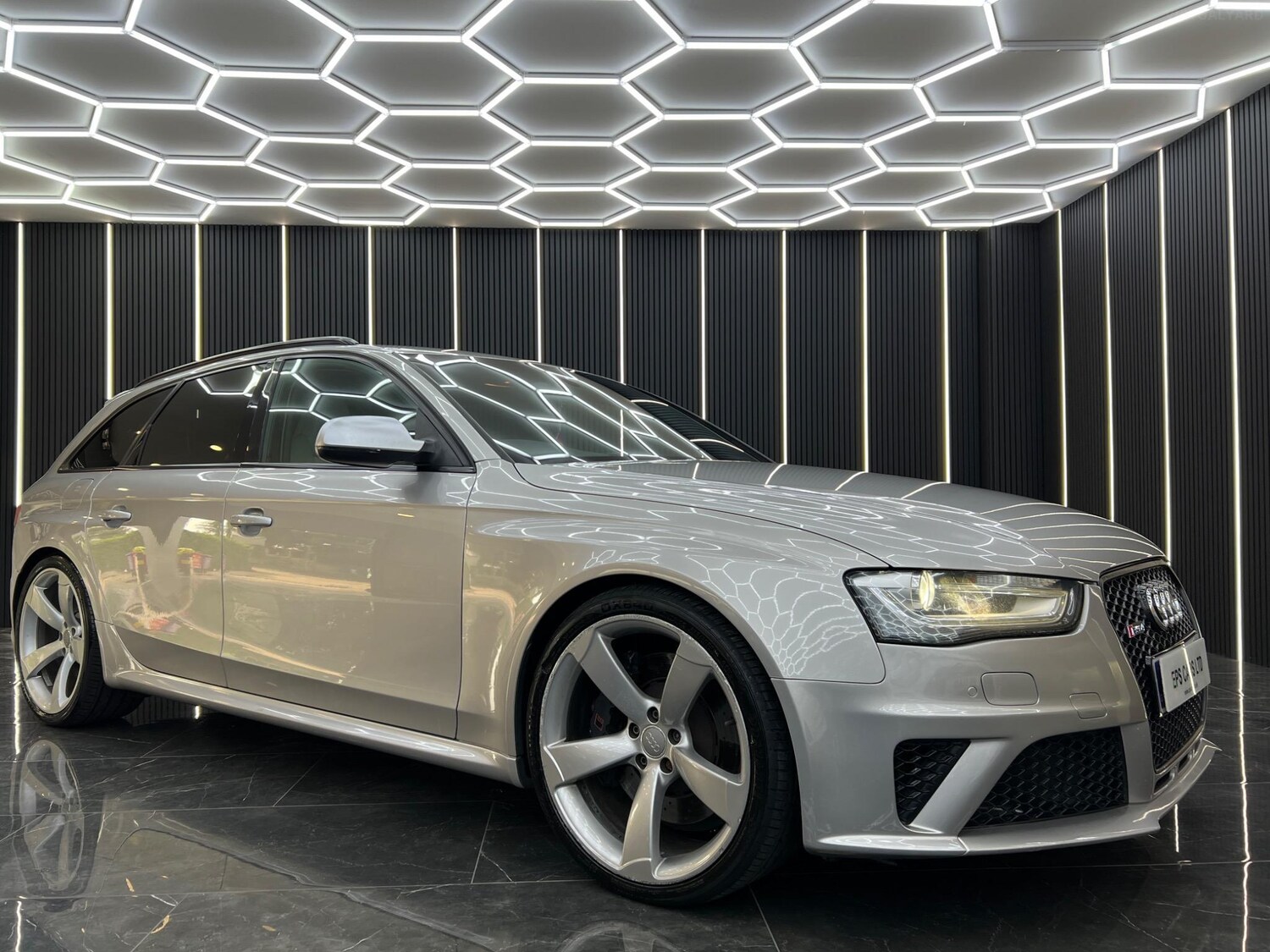 Used Audi RS4 2012 for sale - 77785339: Photo 21