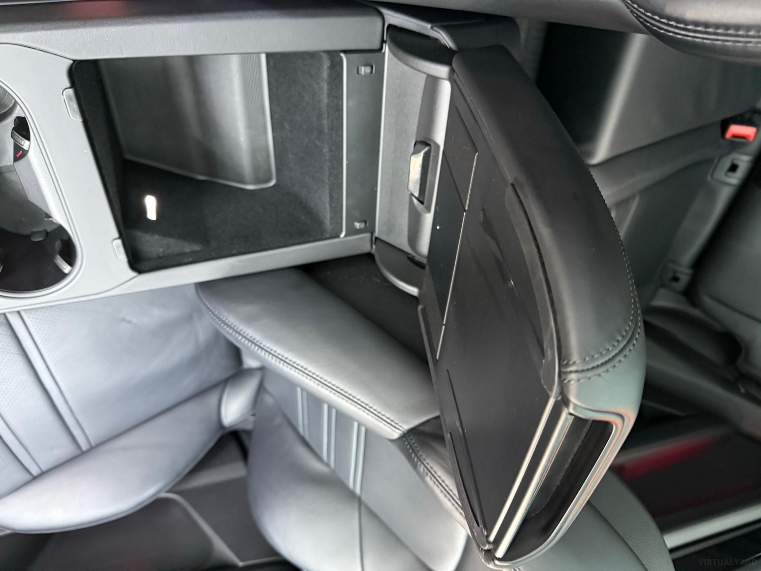 Used Porsche Cayenne 2023 for sale - 77022882: Photo 33