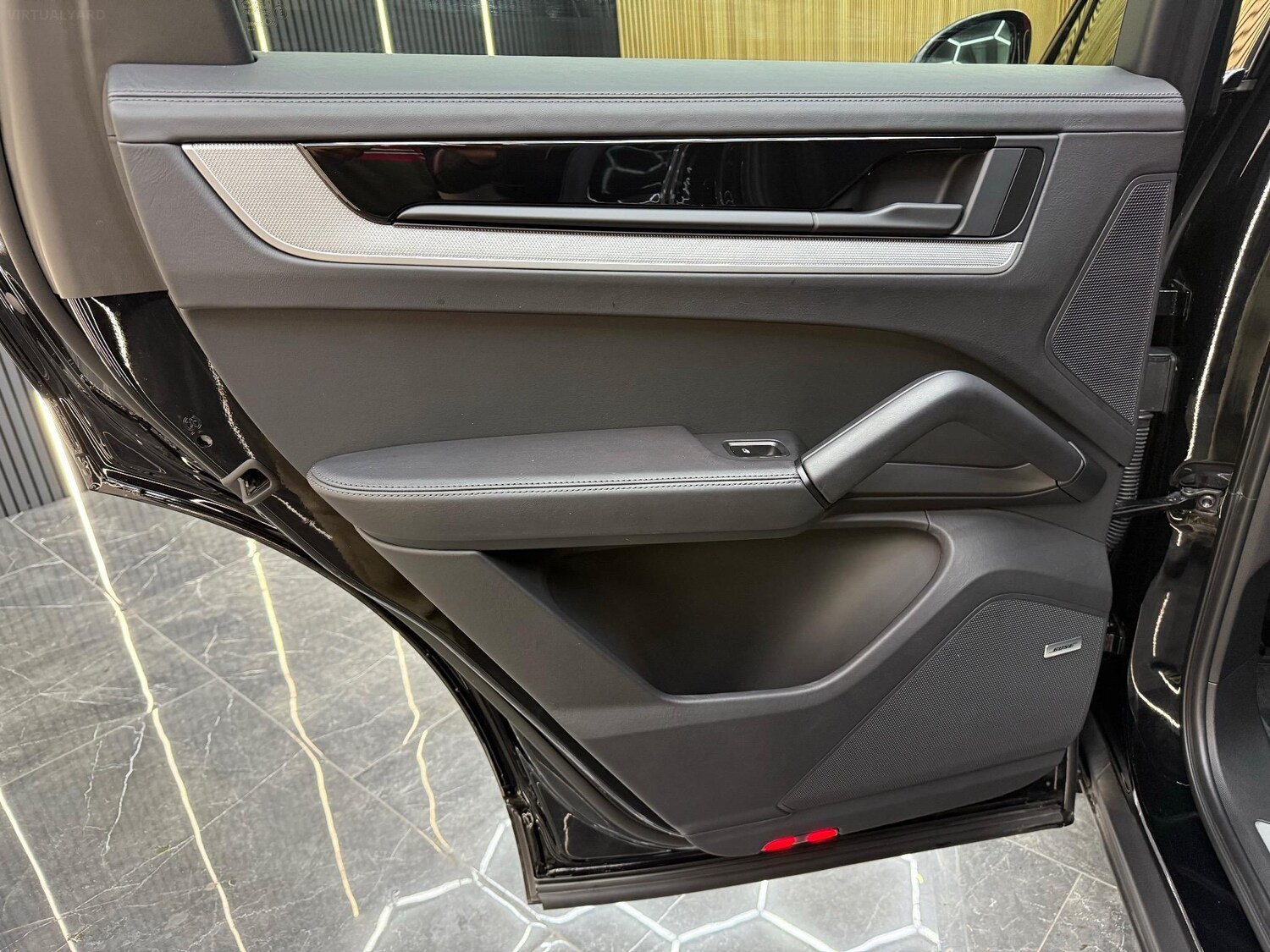 Used Porsche Cayenne 2023 for sale - 77022882: Photo 37