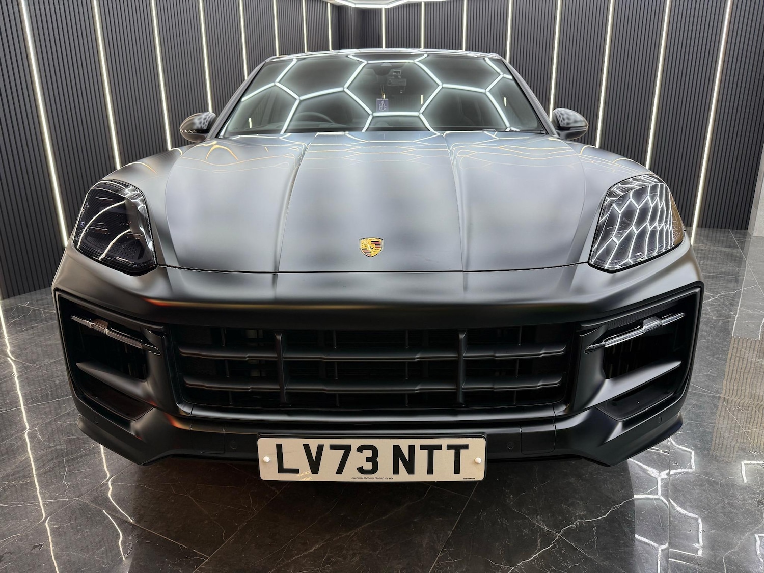 Used Porsche Cayenne 2023 for sale - 77022882: Photo 8
