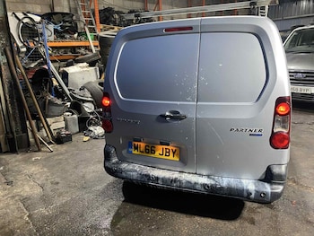 Used Peugeot Partner 2016 for sale - 77504166: Photo