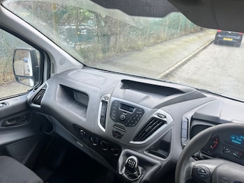 Used Ford Transit Custom 2017 for sale - 77718071: Photo