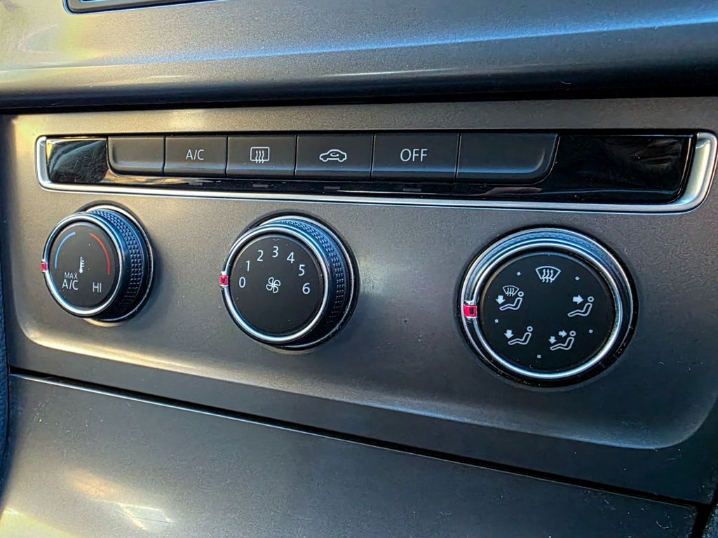 Used Volkswagen Golf 2013 for sale - 77755348: Photo 21