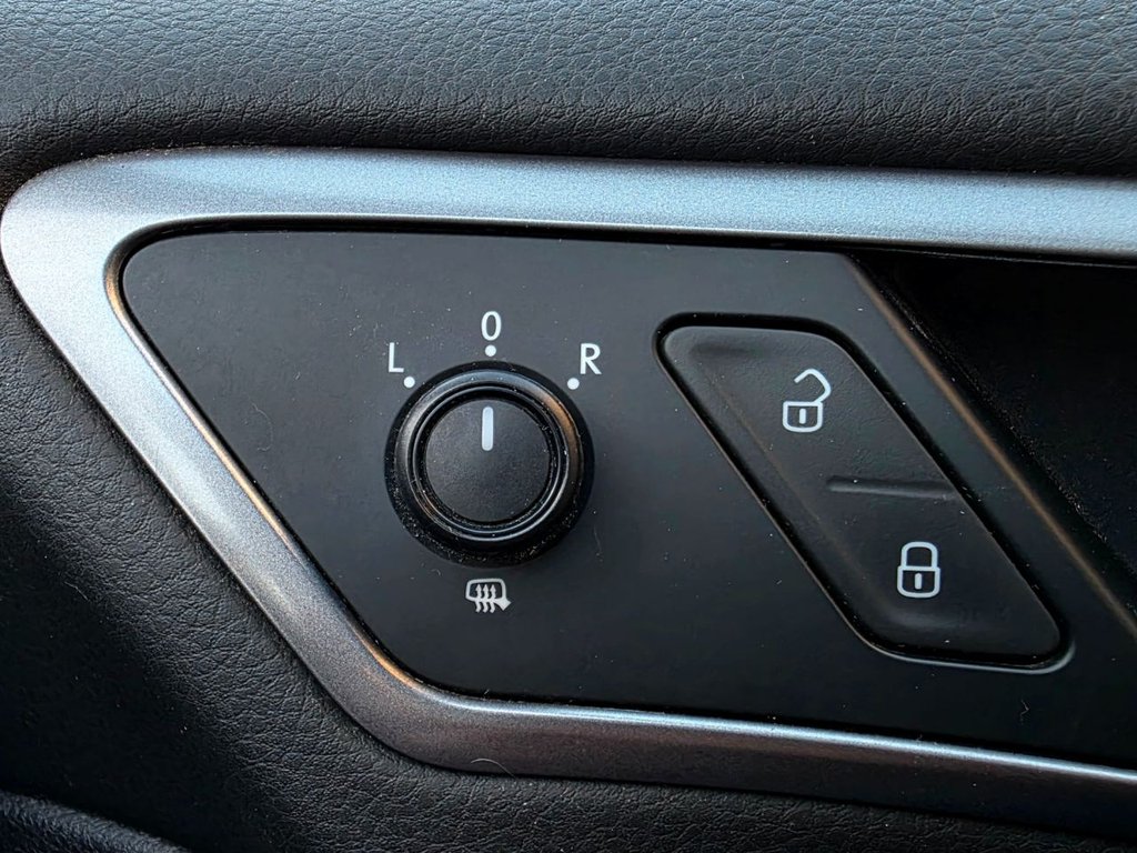 Used Volkswagen Golf 2013 for sale - 77755348: Photo 30