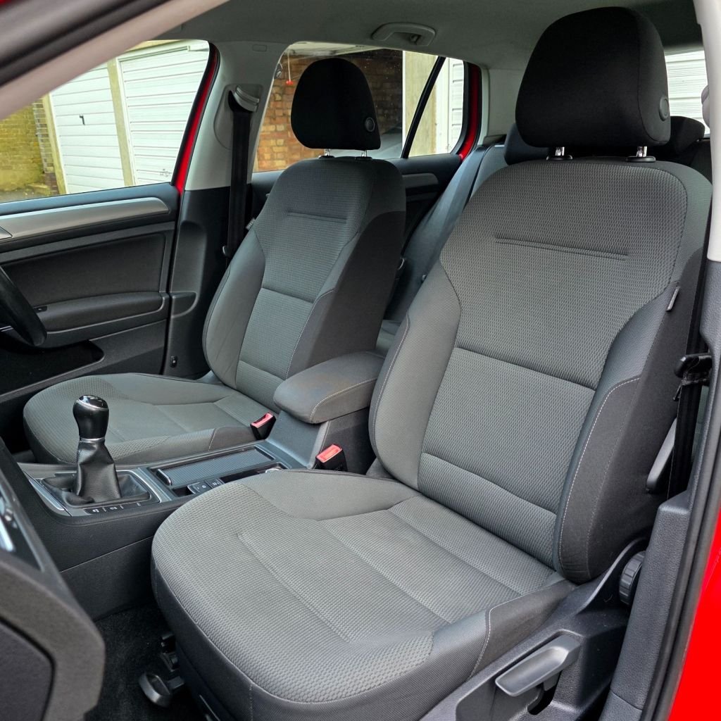 Used Volkswagen Golf 2014 for sale - 77355867: Photo 14