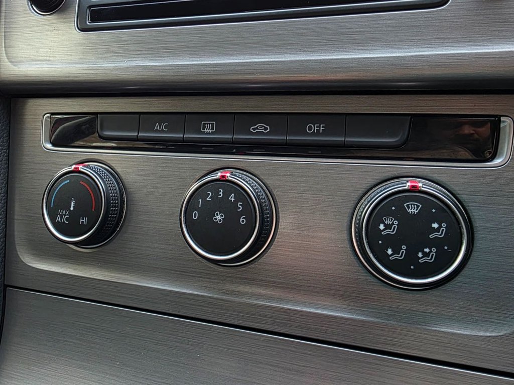 Used Volkswagen Golf 2014 for sale - 77355867: Photo 25