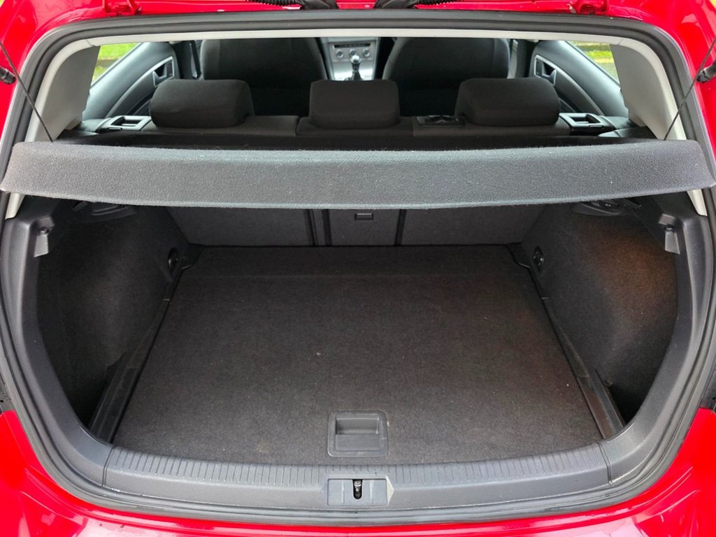 Used Volkswagen Golf 2014 for sale - 77355867: Photo 36