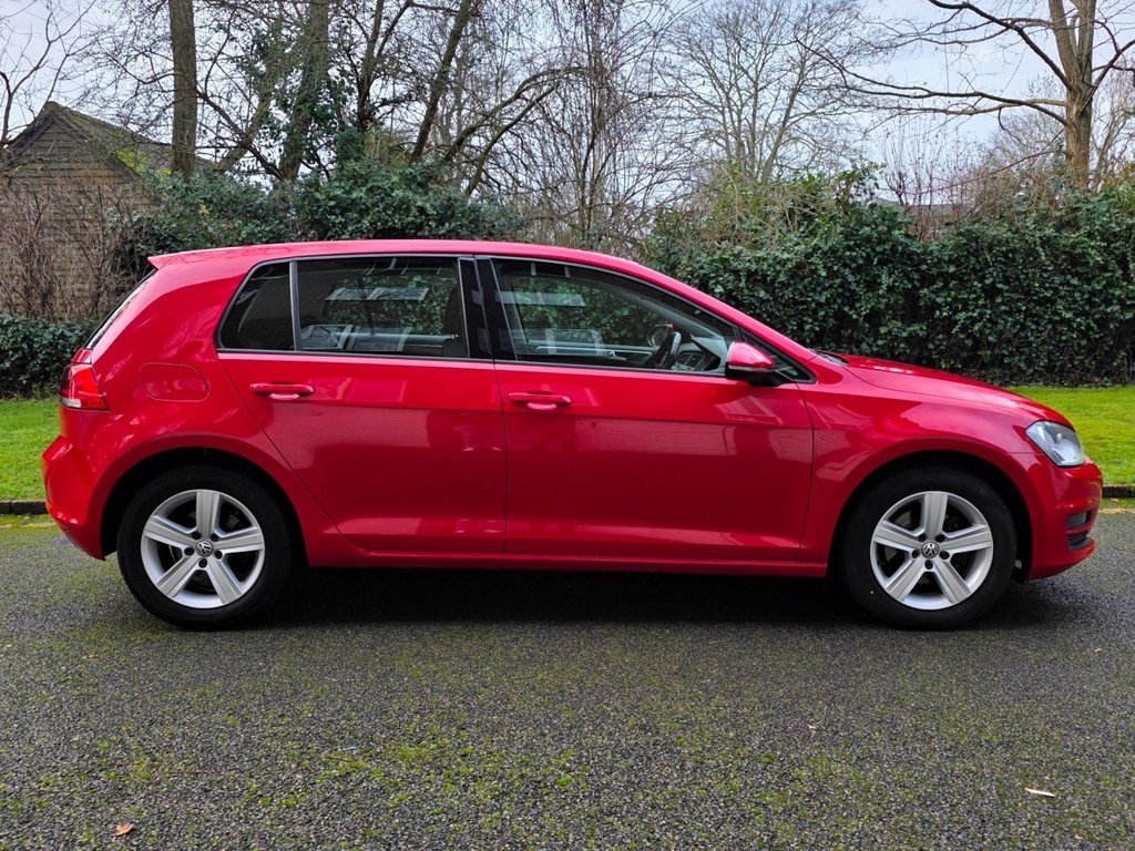 Used Volkswagen Golf 2014 for sale - 77355867: Photo 8