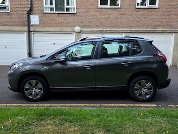 Used Peugeot 2008 2018 for sale - 79182772: Photo