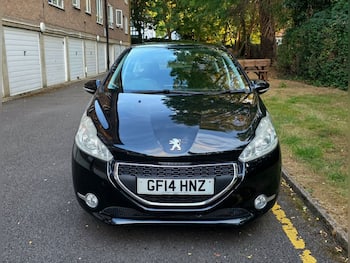 Used Peugeot 208 2014 for sale - 79835628: Photo