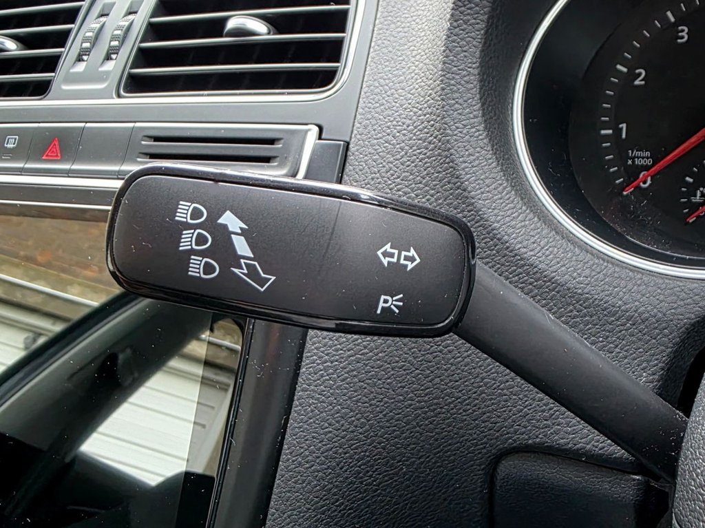 Used Volkswagen Polo 2014 for sale - 77799813: Photo 23