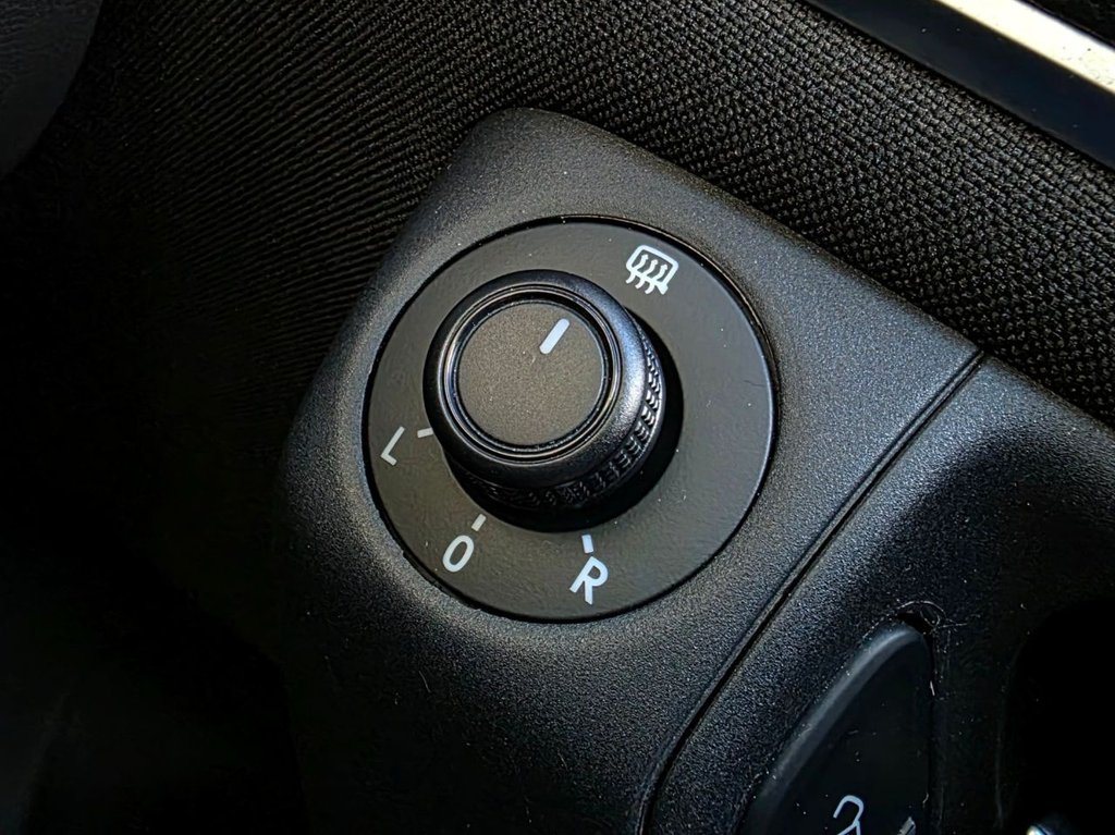 Used Volkswagen Polo 2014 for sale - 77799813: Photo 25