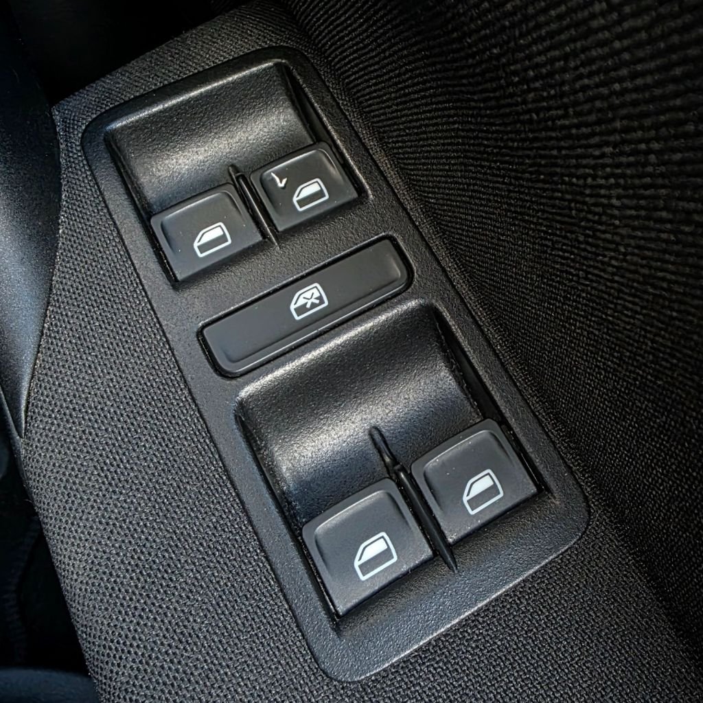 Used Volkswagen Polo 2014 for sale - 77799813: Photo 26