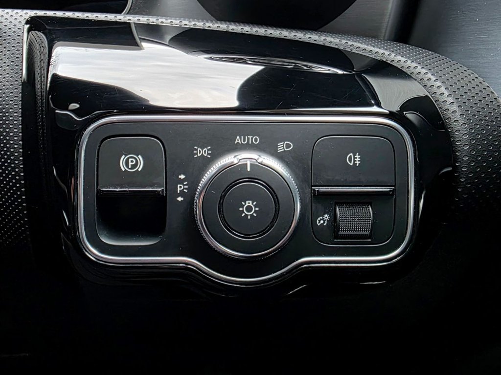 Used Mercedes-Benz CLA 2019 for sale - 78149256: Photo 39