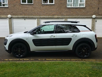 Used Citroen C4 Cactus 2017 for sale - 78538411: Photo