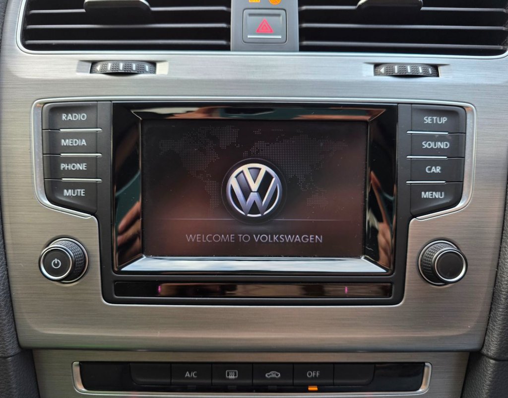 Used Volkswagen Golf 2014 for sale - 77809971: Photo 21