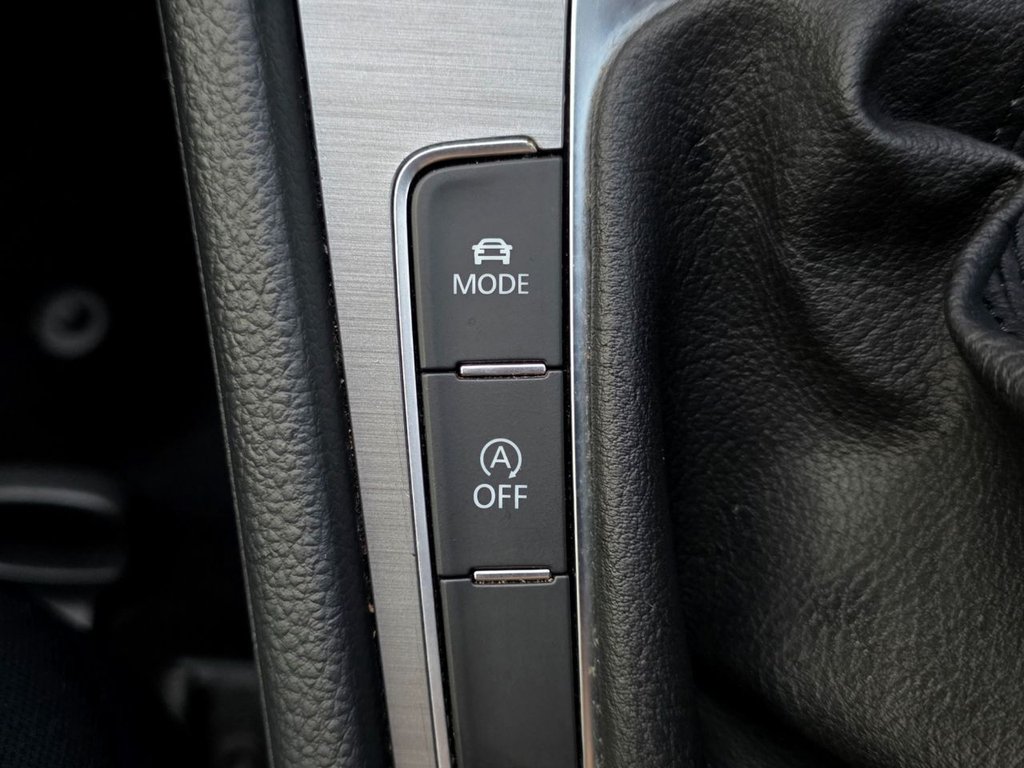 Used Volkswagen Golf 2014 for sale - 77809971: Photo 30