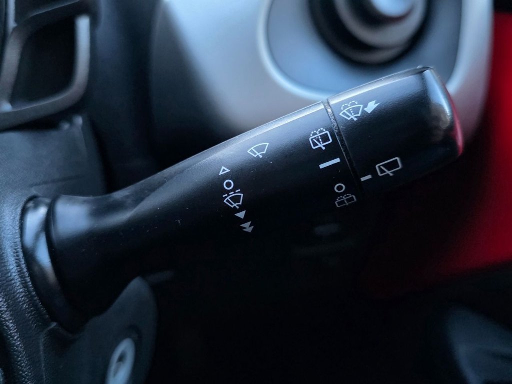 Used Toyota AYGO 2017 for sale - 77621772: Photo 27