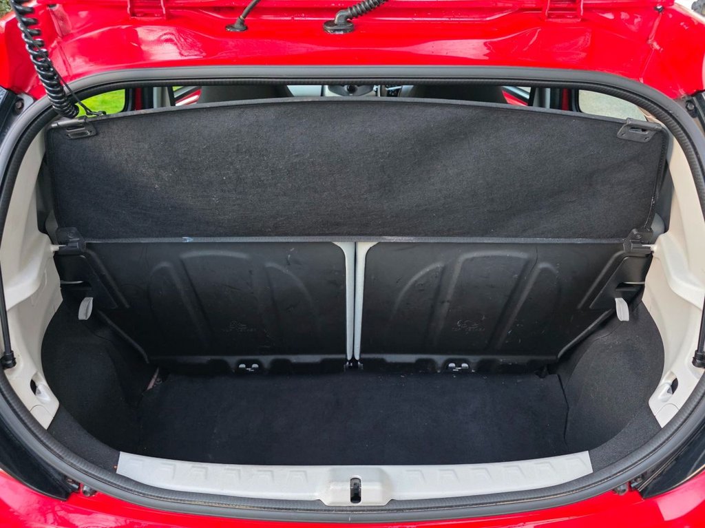 Used Toyota AYGO 2017 for sale - 77621772: Photo 32