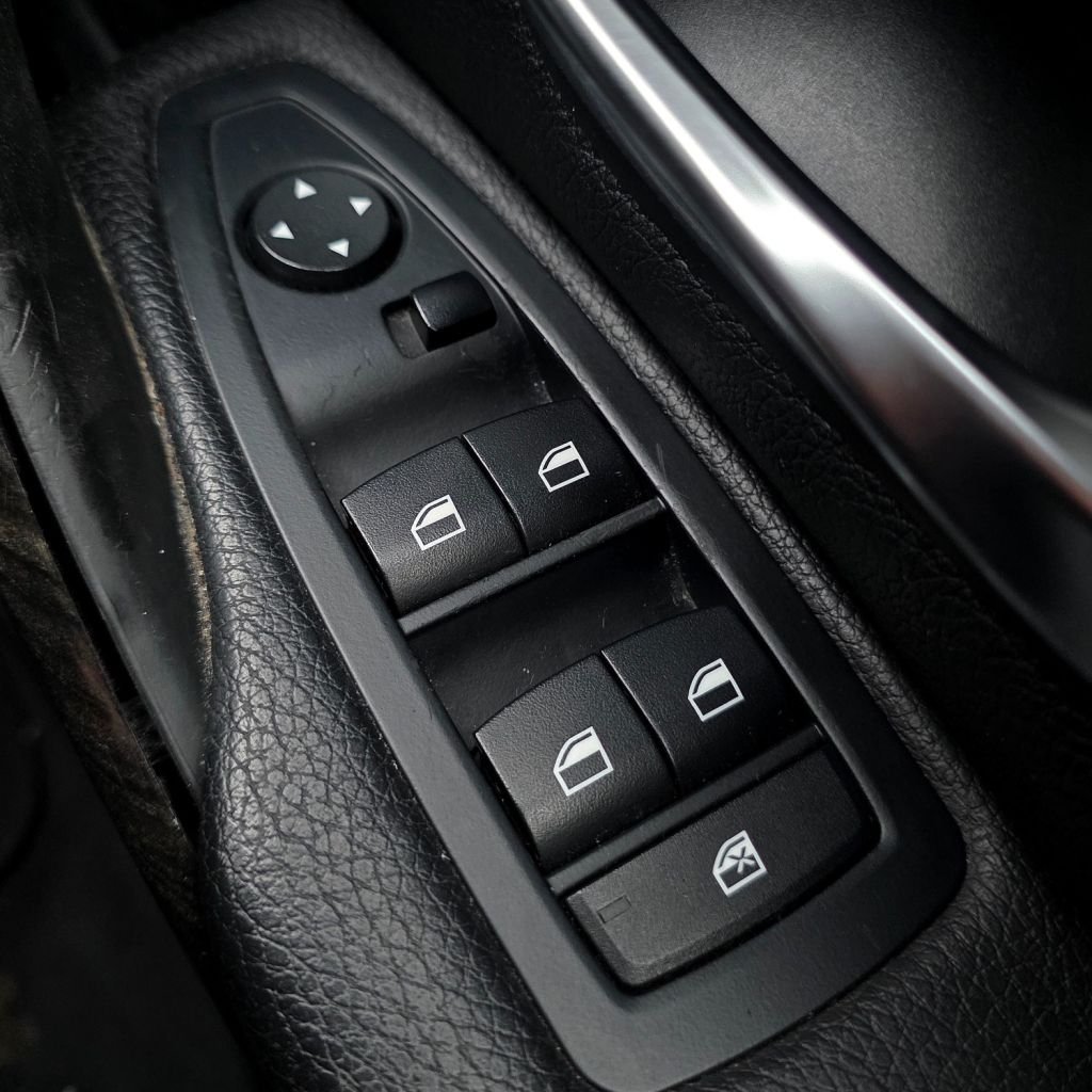 Used BMW 4 Series 2015 for sale - 77356120: Photo 31