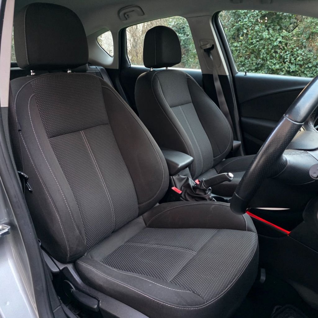 Used Vauxhall Astra 2013 for sale - 77442274: Photo 12