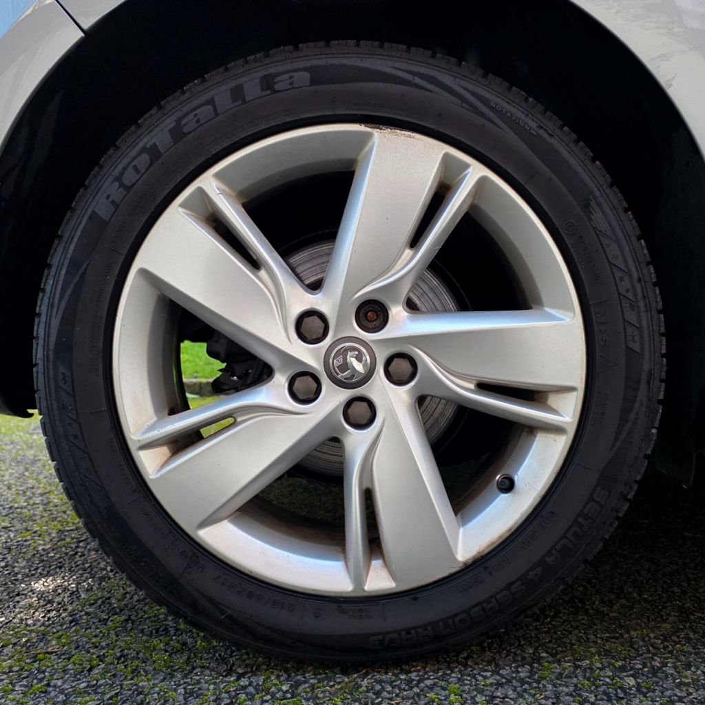 Used Vauxhall Astra 2013 for sale - 77442274: Photo 34