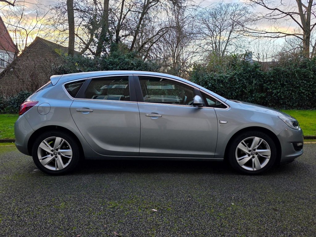 Used Vauxhall Astra 2013 for sale - 77442274: Photo 8