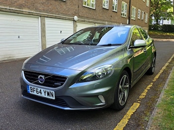 Used Volvo V40 2014 for sale - 78725372: Photo