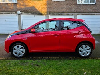 Used Toyota AYGO 2017 for sale - 77810008: Photo