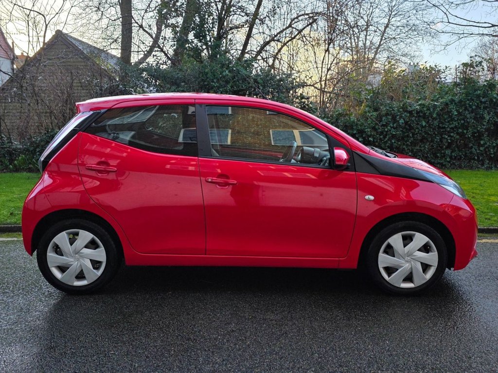 Used Toyota AYGO 2017 for sale - 77810008: Photo 8