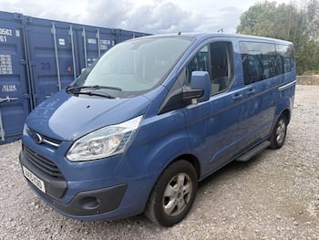 Used Ford Tourneo Custom 2015 for sale - 79712091: Photo