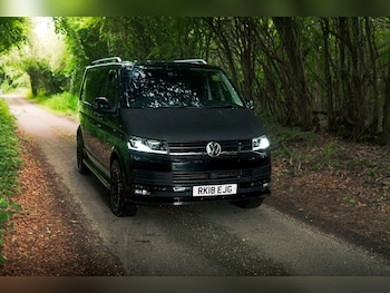 Used Volkswagen Transporter 2018 for sale - 79464695: Photo