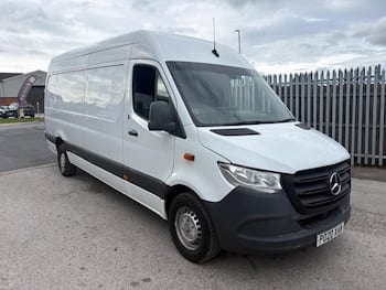 Mercedes-Benz Sprinter feature image
