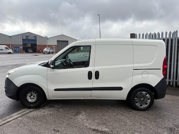 Used Vauxhall Combo 2016 for sale - 79658369: Photo