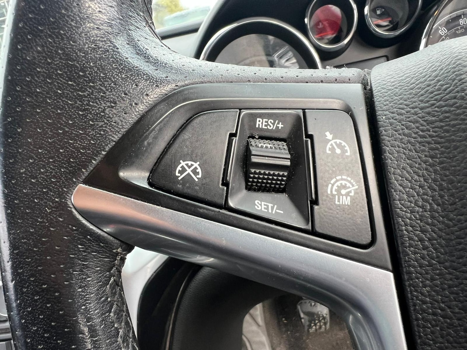 Used Vauxhall Astra GTC 2013 for sale - 76227582: Photo 12