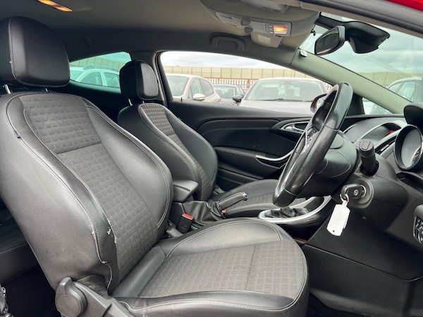 Used Vauxhall Astra GTC 2013 for sale - 76227582: Photo 24