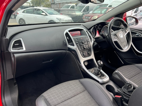 Used Vauxhall Astra GTC 2013 for sale - 76227582: Photo 31