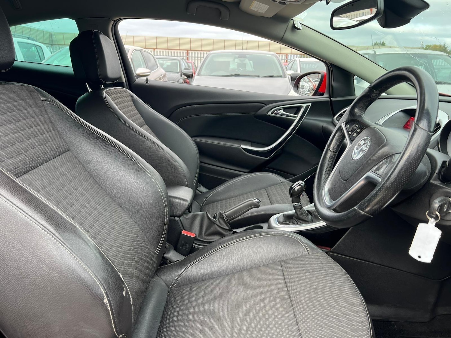 Used Vauxhall Astra GTC 2013 for sale - 76227582: Photo 34