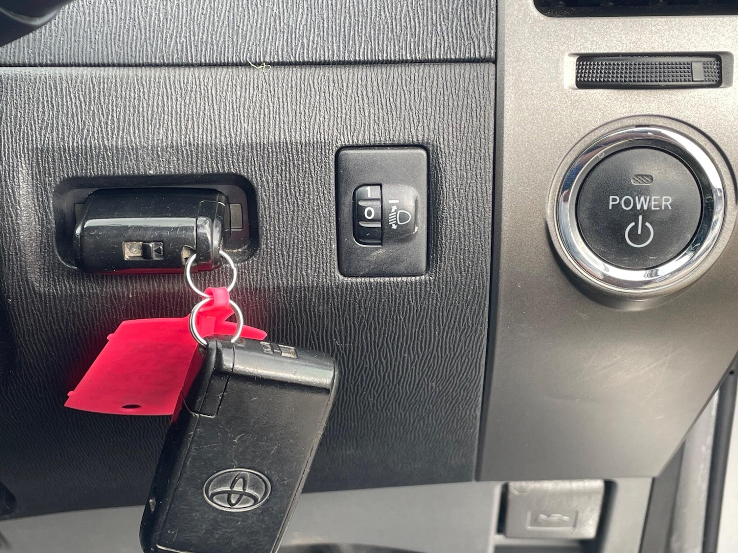 Used Toyota Prius for sale - 76990480: Photo 17