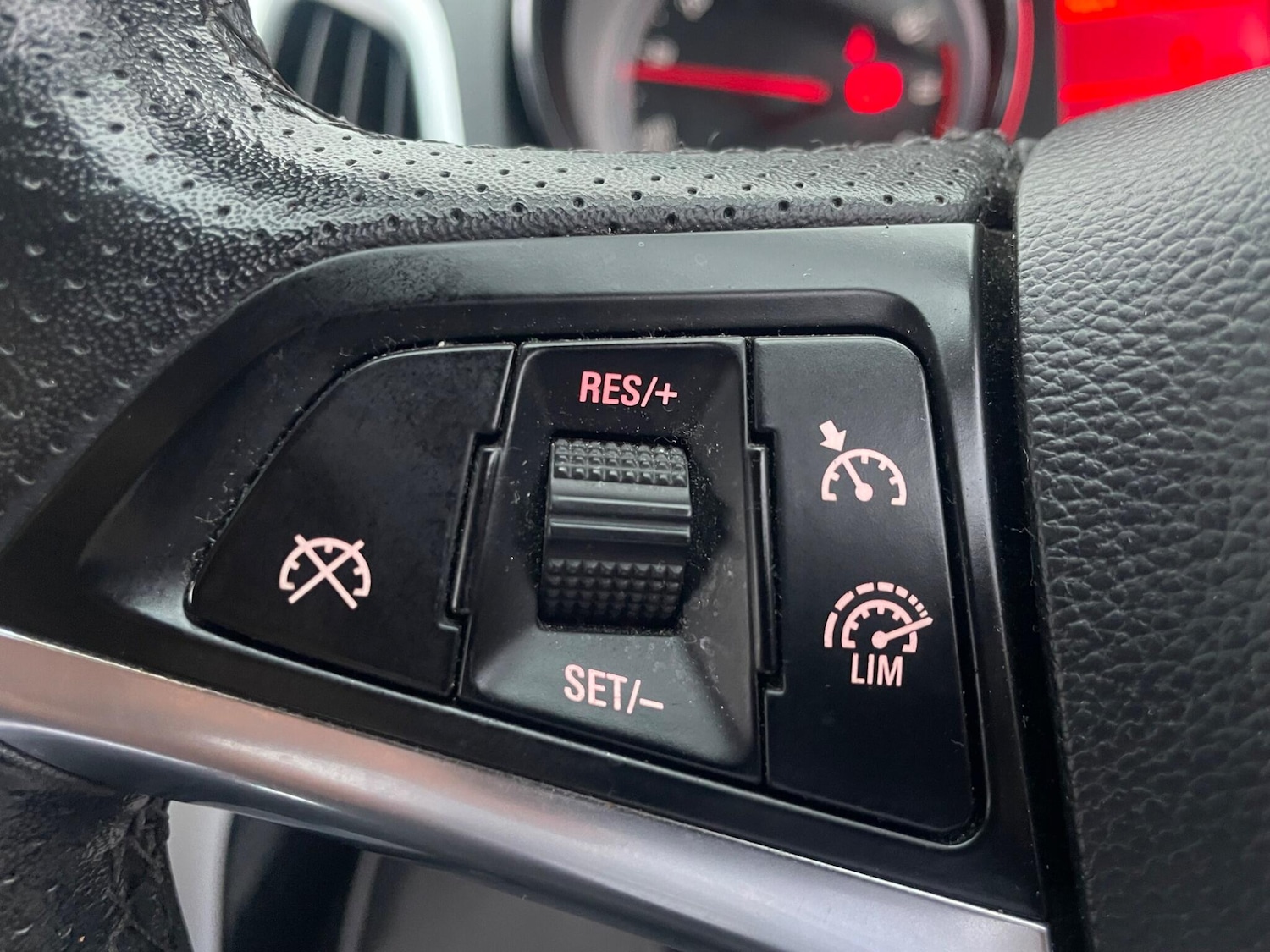 Used Vauxhall Astra GTC 2015 for sale - 76990063: Photo 18