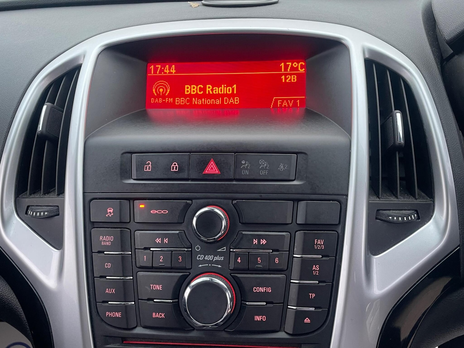 Used Vauxhall Astra GTC 2015 for sale - 76990063: Photo 23